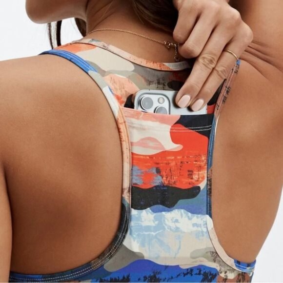 Camo Sports Bra Racerback Size S Multicolor - Picture 8 of 10